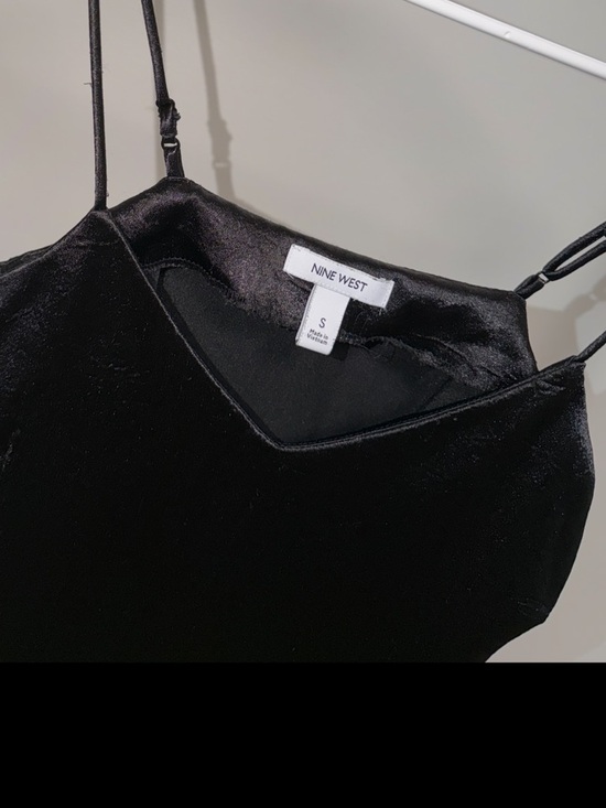 Nine West Black Satin Cami Top Size Small | Y2K Minimalist Adjustable Strap Tank - Picture 5 of 5